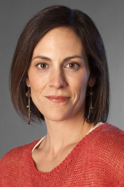 Annabeth Gish som Dr. Sarah Gunning