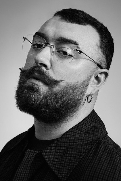 Sam Smith 饰 Dr. Azel (voice)
