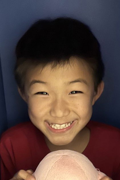 Nick Kishiyama în rolul Dylan Cortez-Chang (voice)