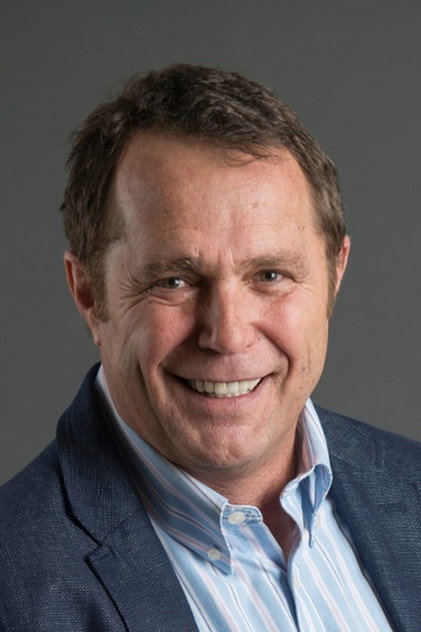 Deon Coetzee as Martin Van Der Walt