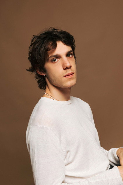 Matteo Oscar Giuggioli as Dario Del Monte