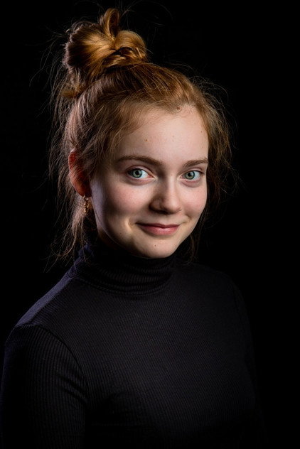 Josephine Arendsen como Hannah Goslar
