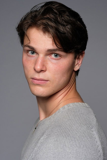 Jason Schmidt as Buddy