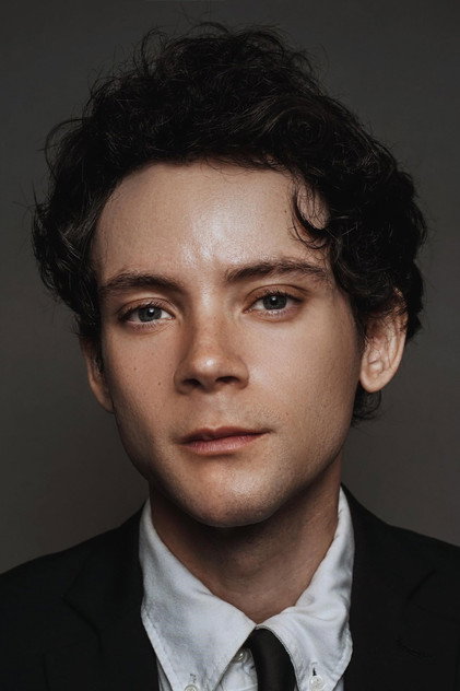 Kylr Coffman como Fred