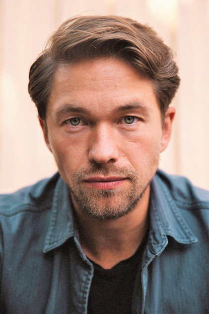 Jakob Oftebro as Nylund