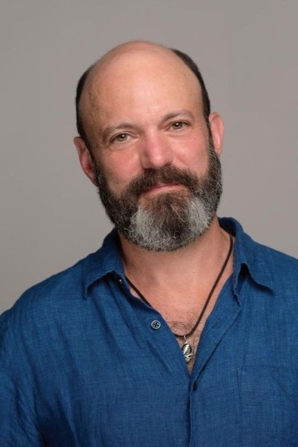 Geoffrey Cantor como Terry Caldwell