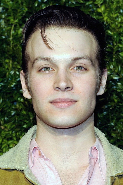 Noah Le Gros as James McCallister