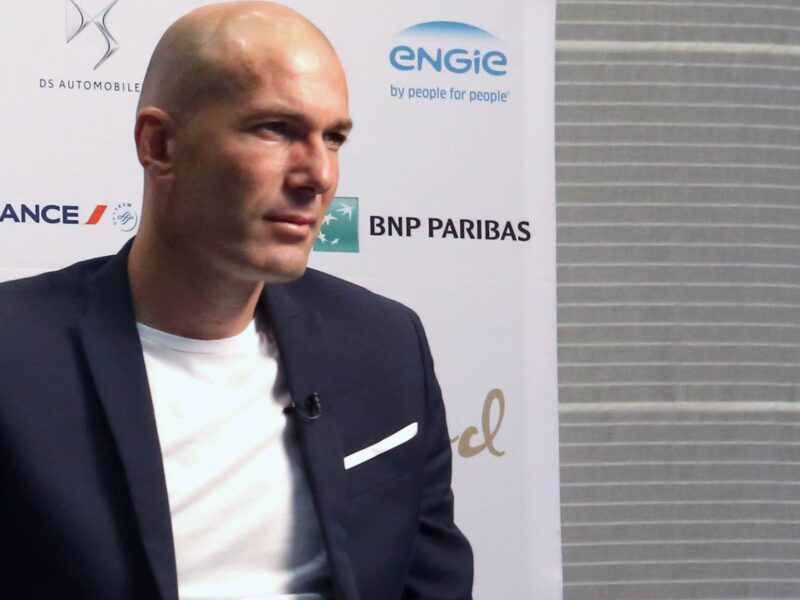 Zidane é o novo selecionador de França: uma correção tática, não uma nostalgia