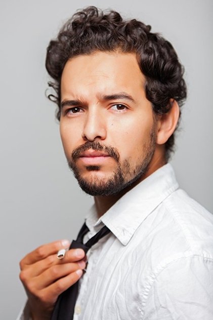 Alejandro Edda 역 Pedro (voice)