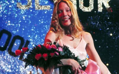 Carrie, A Estranha, o terror de 1976 em que o monstro é a crueldade humana