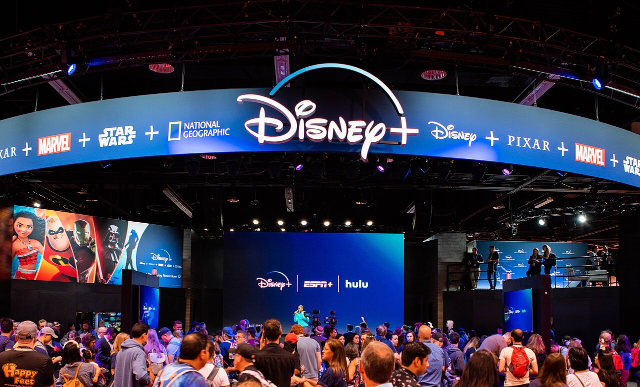 Disney+ ने Pokémon को दुनिया भर के लिए हासिल किया, Netflix के स्टॉप-मोशन हिट का जवाब Aardman से