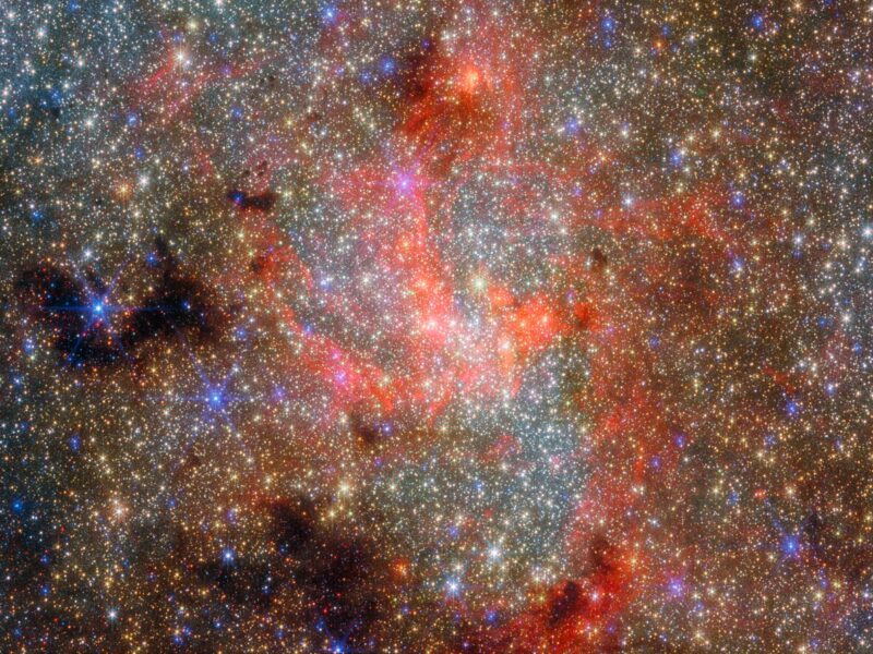 Le JWST détecte de l&rsquo;eau aux portes de Sagittarius A* — les noyaux galactiques font de la chimie