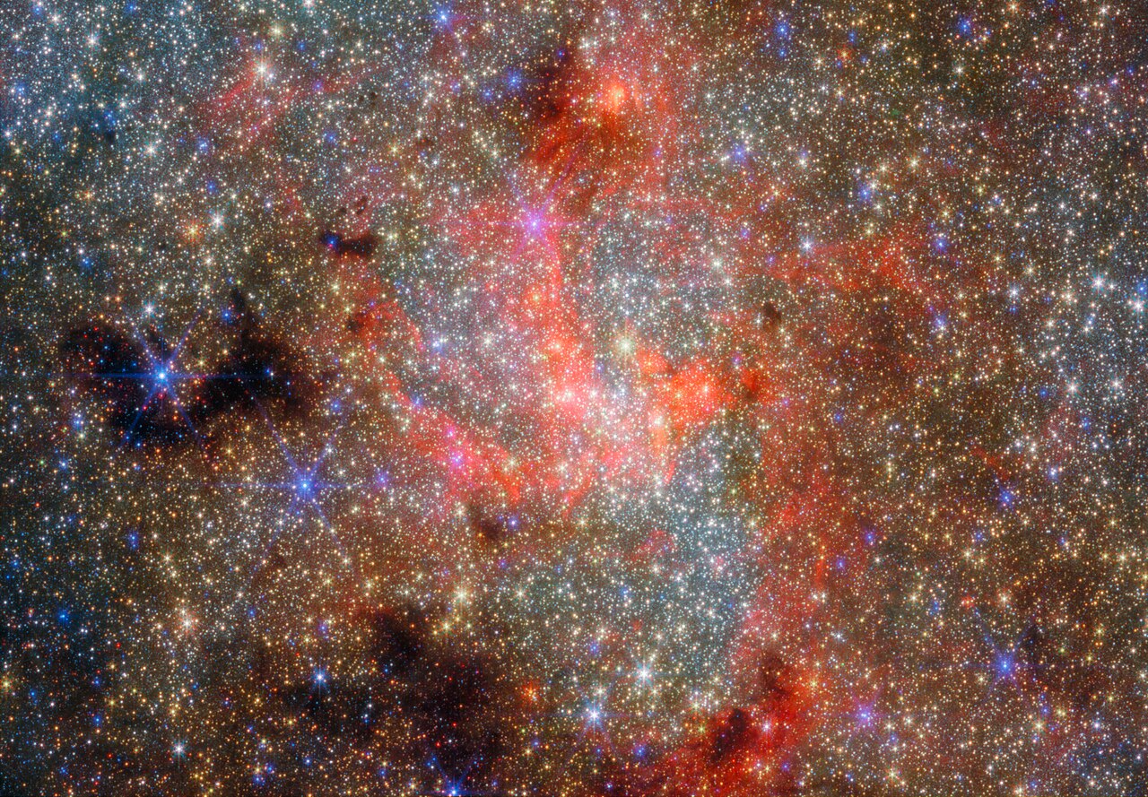 Le JWST détecte de l&rsquo;eau aux portes de Sagittarius A* — les noyaux galactiques font de la chimie