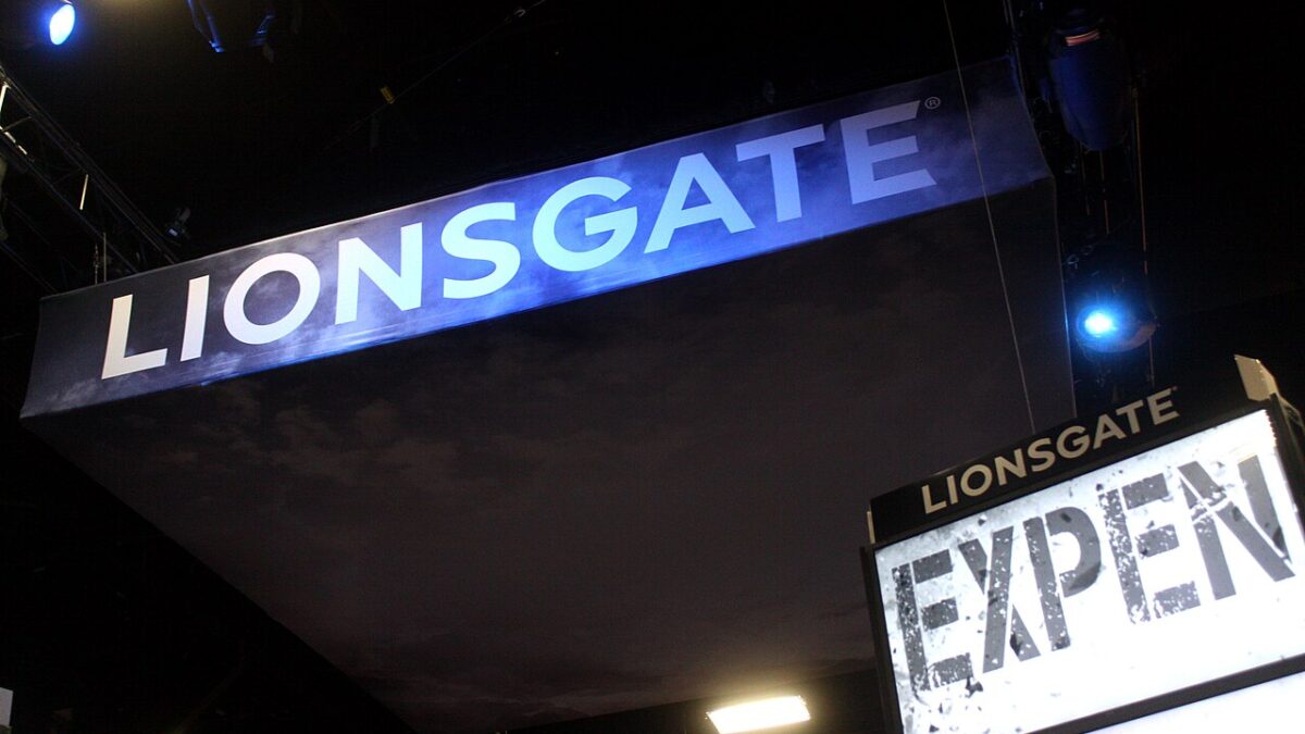 Feltheimer soutient la fusion Paramount-Warner : pour Lionsgate, un Paramount+ renforcé est un client, pas un rival