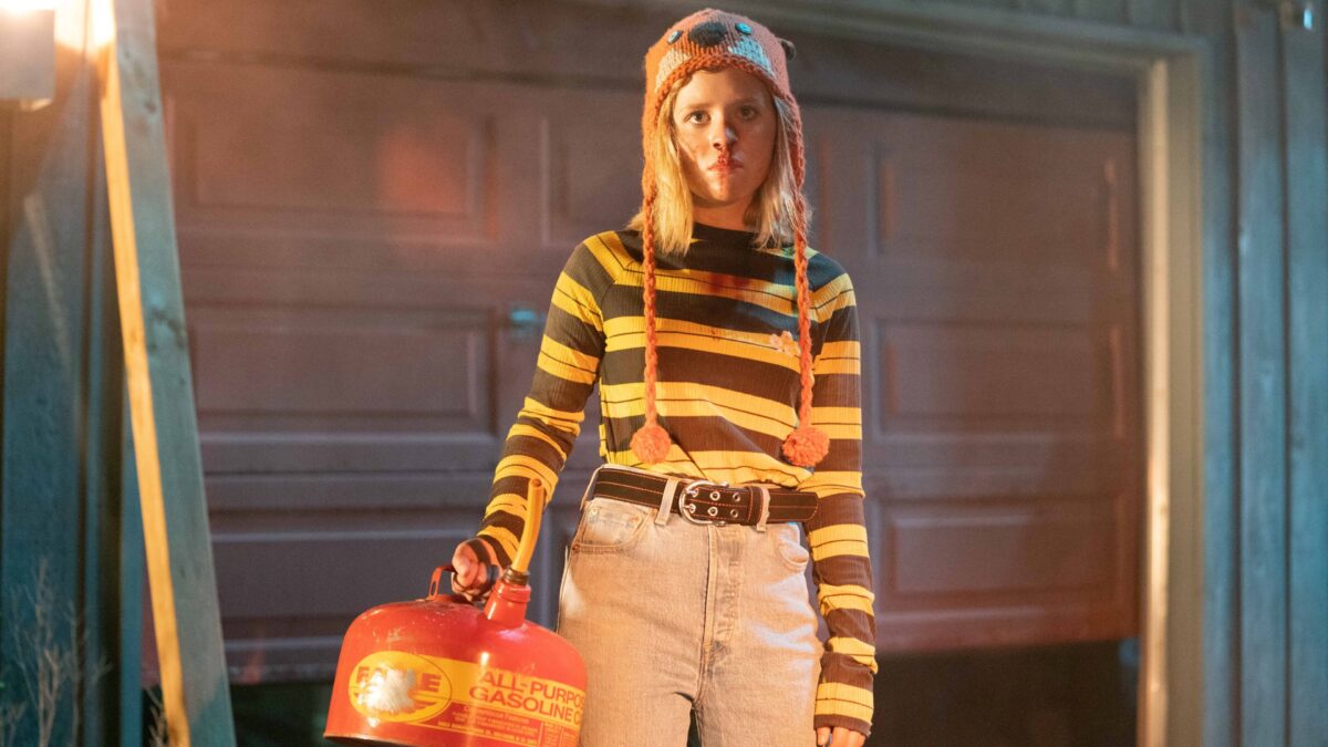 ‘Becky’ (2020) Recensione del film: un thriller divertente con una protagonista molto speciale
