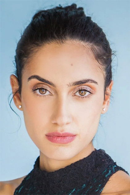 Sarah Yousef 역 Tasneem