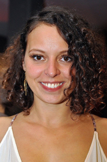 Marie Vinck as Gila Wolfson