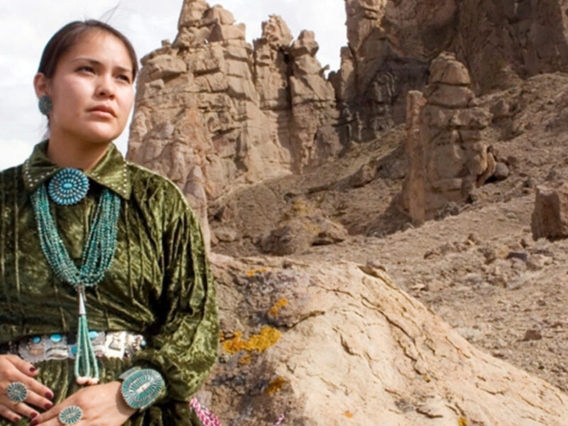 Billy Luther fører ‘Miss Navajo’ fra dokumentar til scenen som en musical med Raye Zaragoza