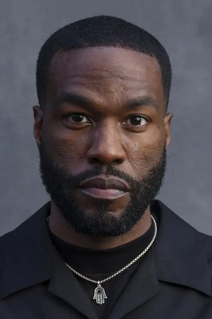 Yahya Abdul-Mateen II como Wayne Strider