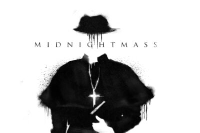 Midnight Mass på Netflix: Mike Flanagans gyser, hvor prædikenen skræmmer mere end monstret