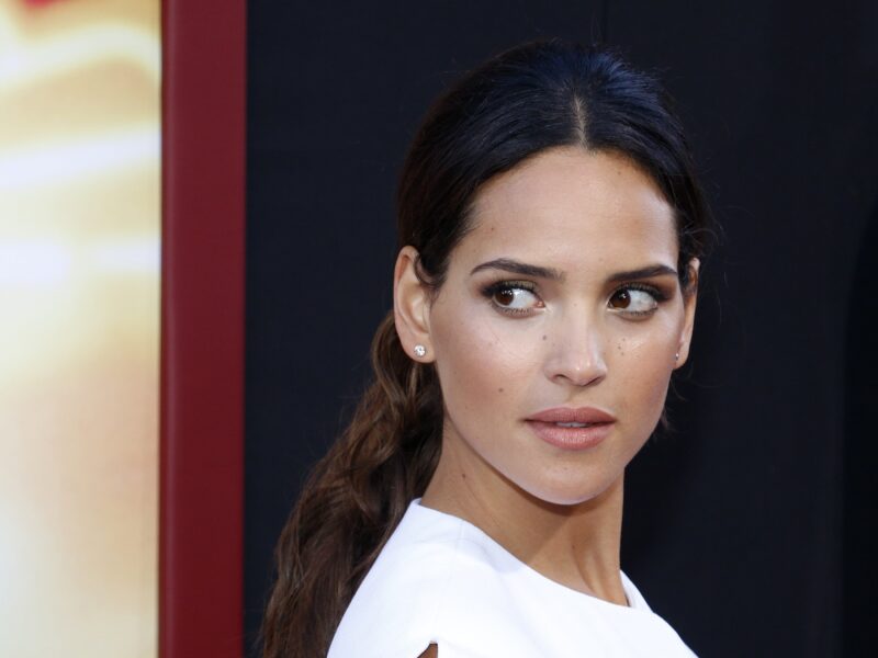Adria Arjona a transformé son corps pour un rôle de Man of Tomorrow que DC refuse encore de nommer