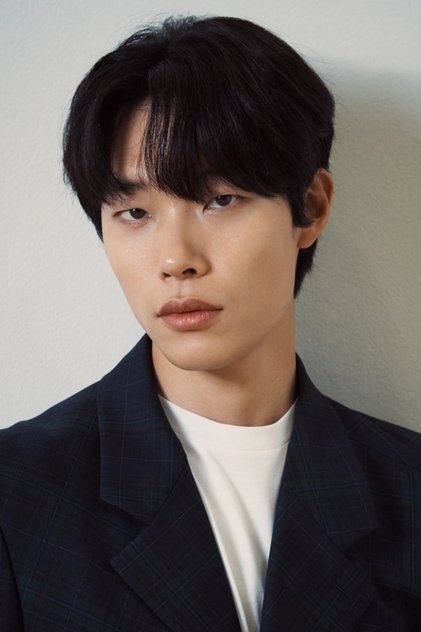 류준열 como Moon-jae