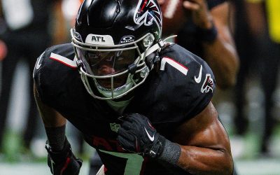 比詹·羅賓森成NFL薪水最高跑衛，獵鷹真正的問題卻在四分衛