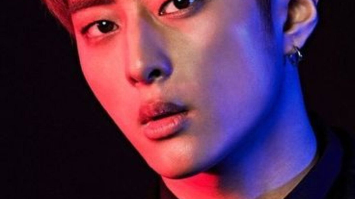제이셉의 솔로 EP ‘Spin-off’, KARD 없이 자신만의 소리를 증명해야 한다