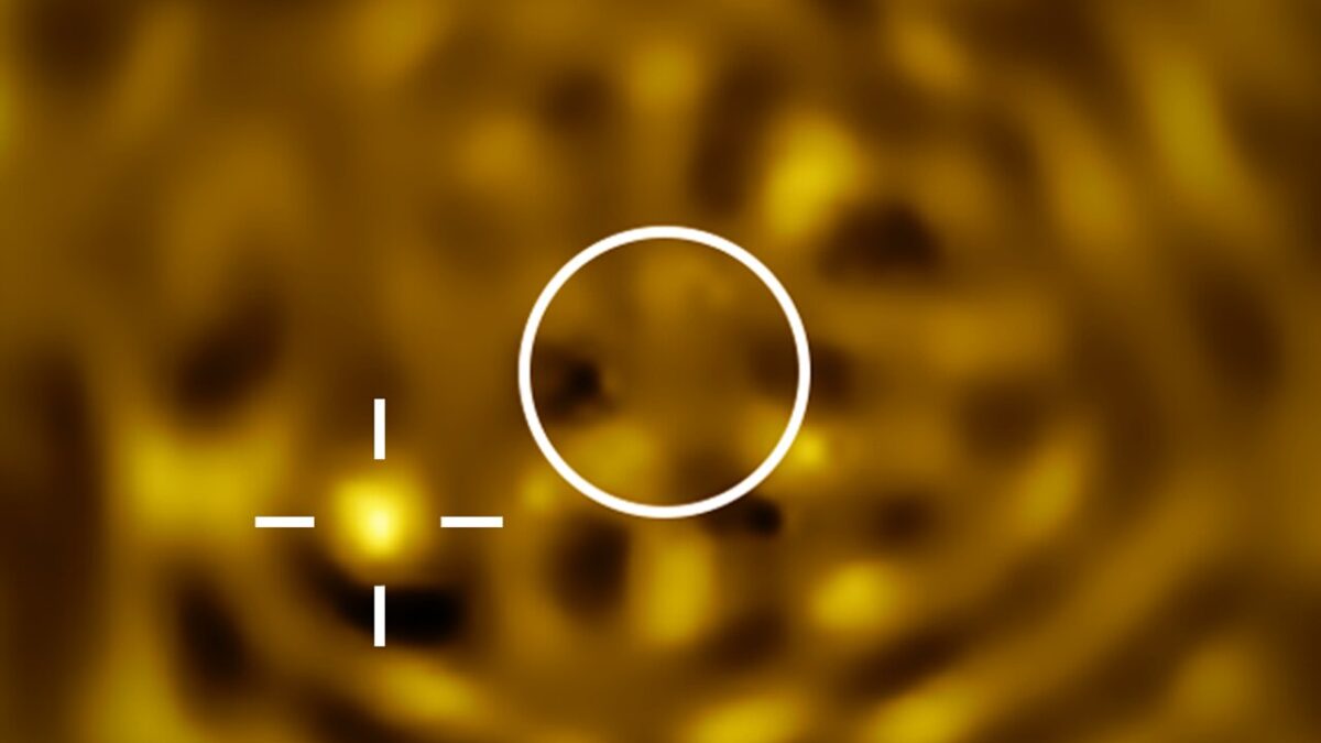 La stella compagna che Betelgeuse ha nascosto per un secolo è stata finalmente fotografata