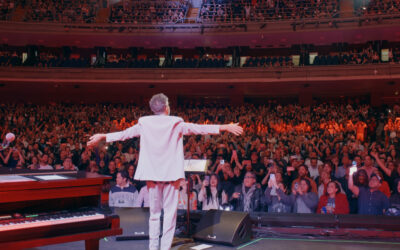 Fito Paez: El mundo cabe en una canción: el documental con el que Netflix vuelve al año en que su cuerpo frenó la gira