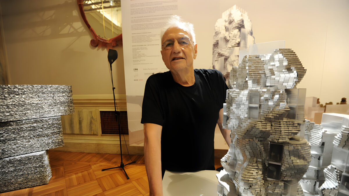 Frank Gehry, l&rsquo;architecte qui a refusé que ses bâtiments ressemblent à des bâtiments