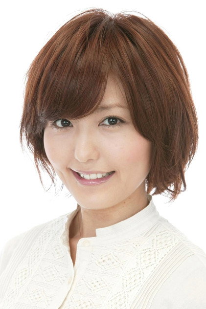 Ai Nonaka como Kyoko Sakura (voice)