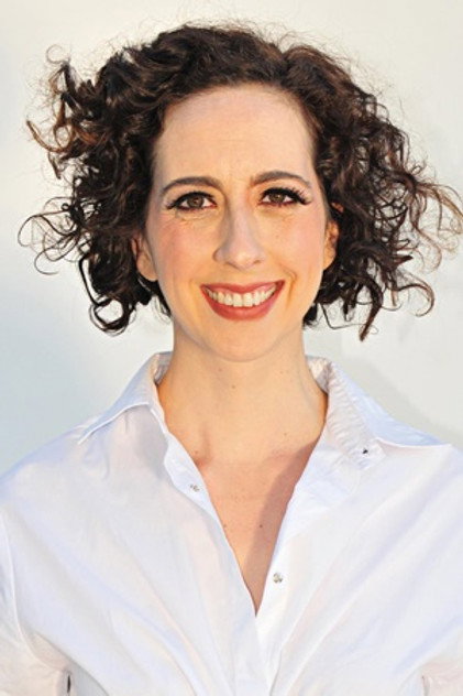 Marianna Armellini as Iris