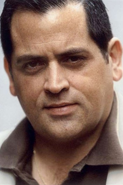 Stephen Badalamenti como Irv