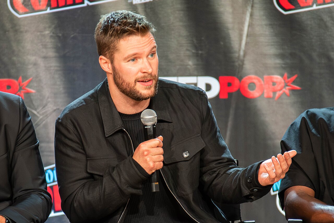 Amazon MGM satser på, at en viral Reddit-gyser kan blive prestige: Jack Reynor slutter sig til Lily James i «Seasons»
