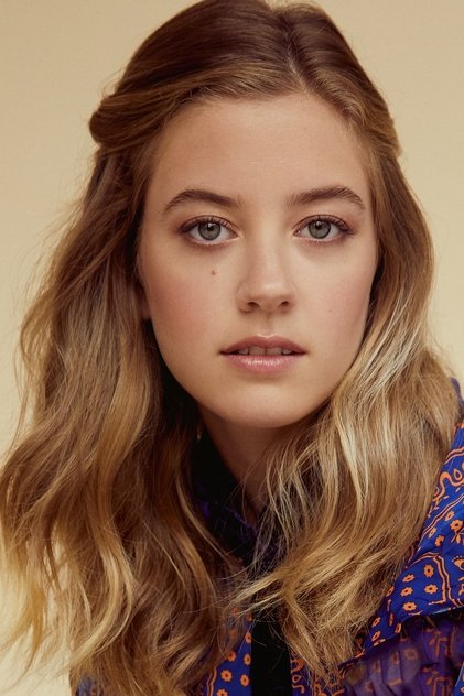Mallory Bechtel som Bridget