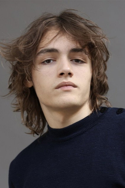 Alexis Rosenstiehl como Arnaud Dayan