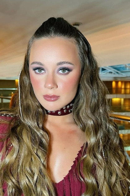 Pilar Masse como Única