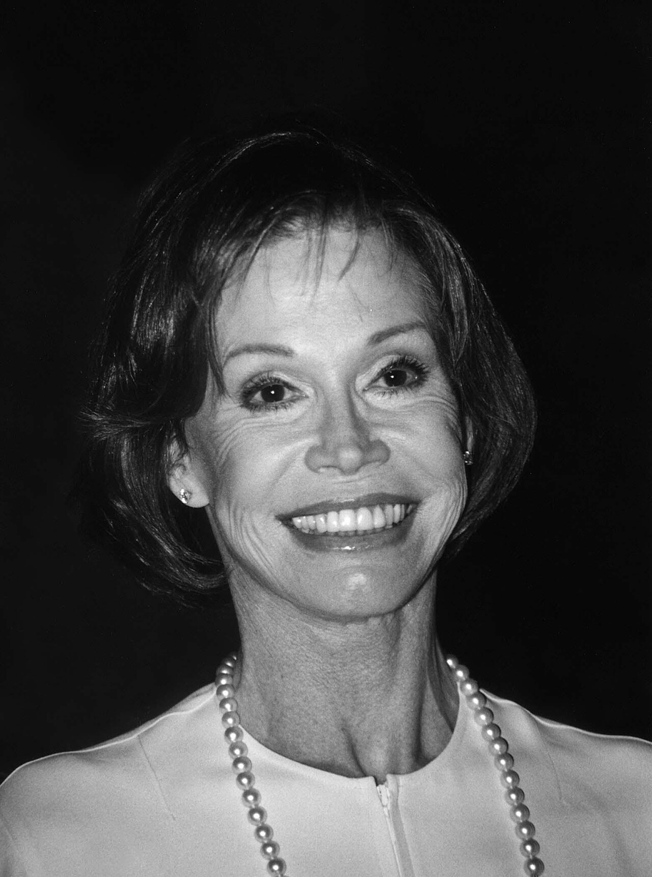 Mary Tyler Moore
