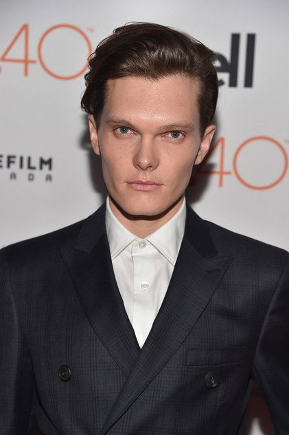 Luke Baines as Kurt