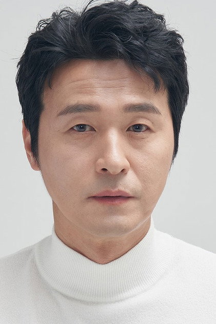 Lee Sung-jae as Kim Jong-hyeok