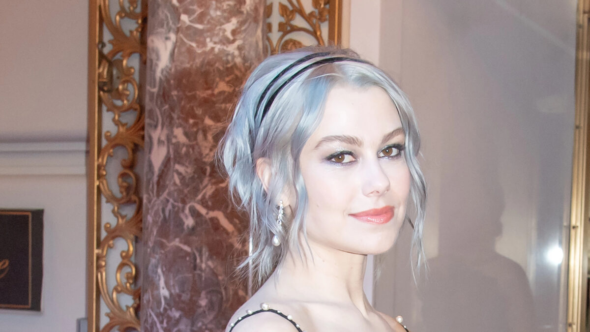 Phoebe Bridgers, a compositora que transformou a dor privada em concertos de arena