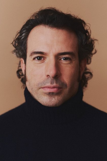 Tom Cullen as Frank