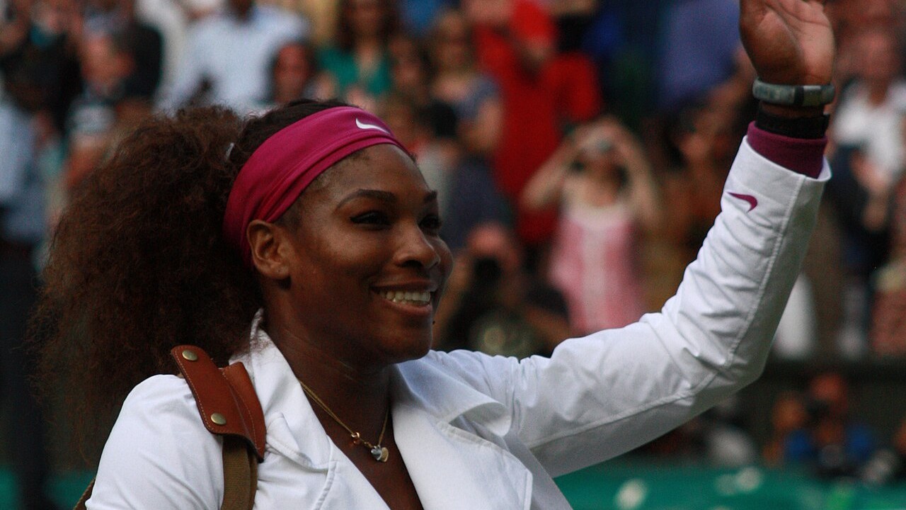 Serena Williams escolhe as duplas com Venus para a volta no Cincinnati Open