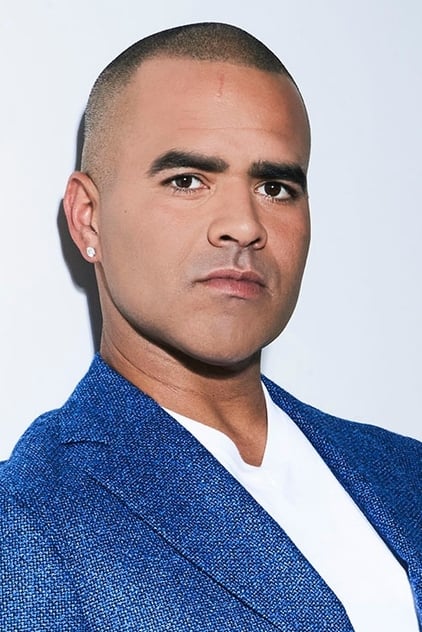 Christopher Jackson como Mike Taylor