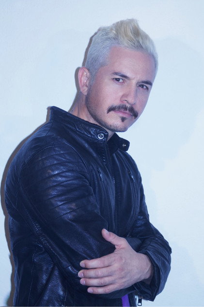 Allan Durell como Ortega