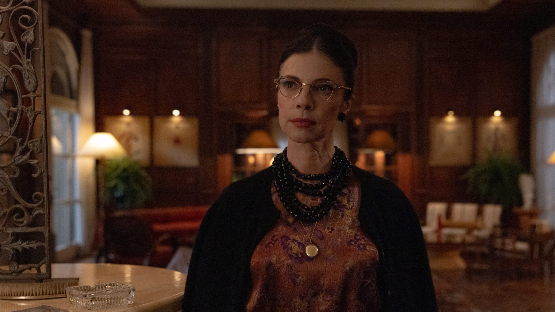 Maribel Verdú as Auslander in episode 3 of The Final Problem