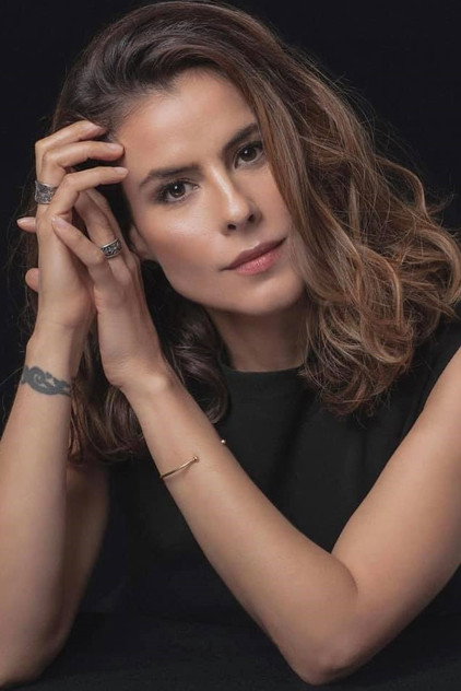 Zharick León în rolul Virginia Galindo de Vélez