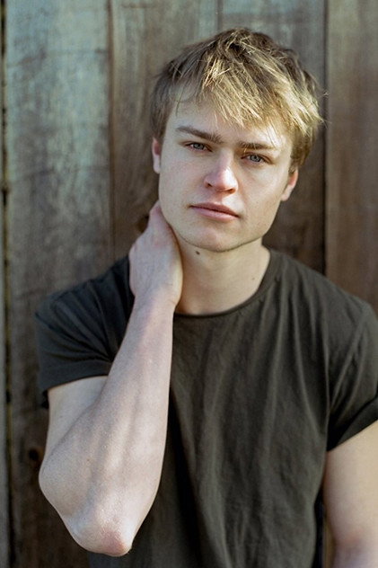 Connor Paton como Ryder