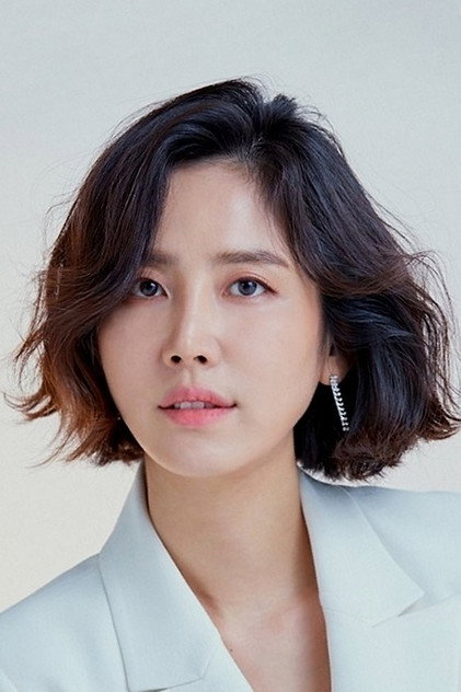 Shin Dong-mi dans le rôle de Jo Jin-dal
